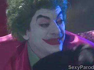 Joker трахає 2 божевільна чортихи в ххх parene-3-400p-1300-andysandimas-syrensexton-2